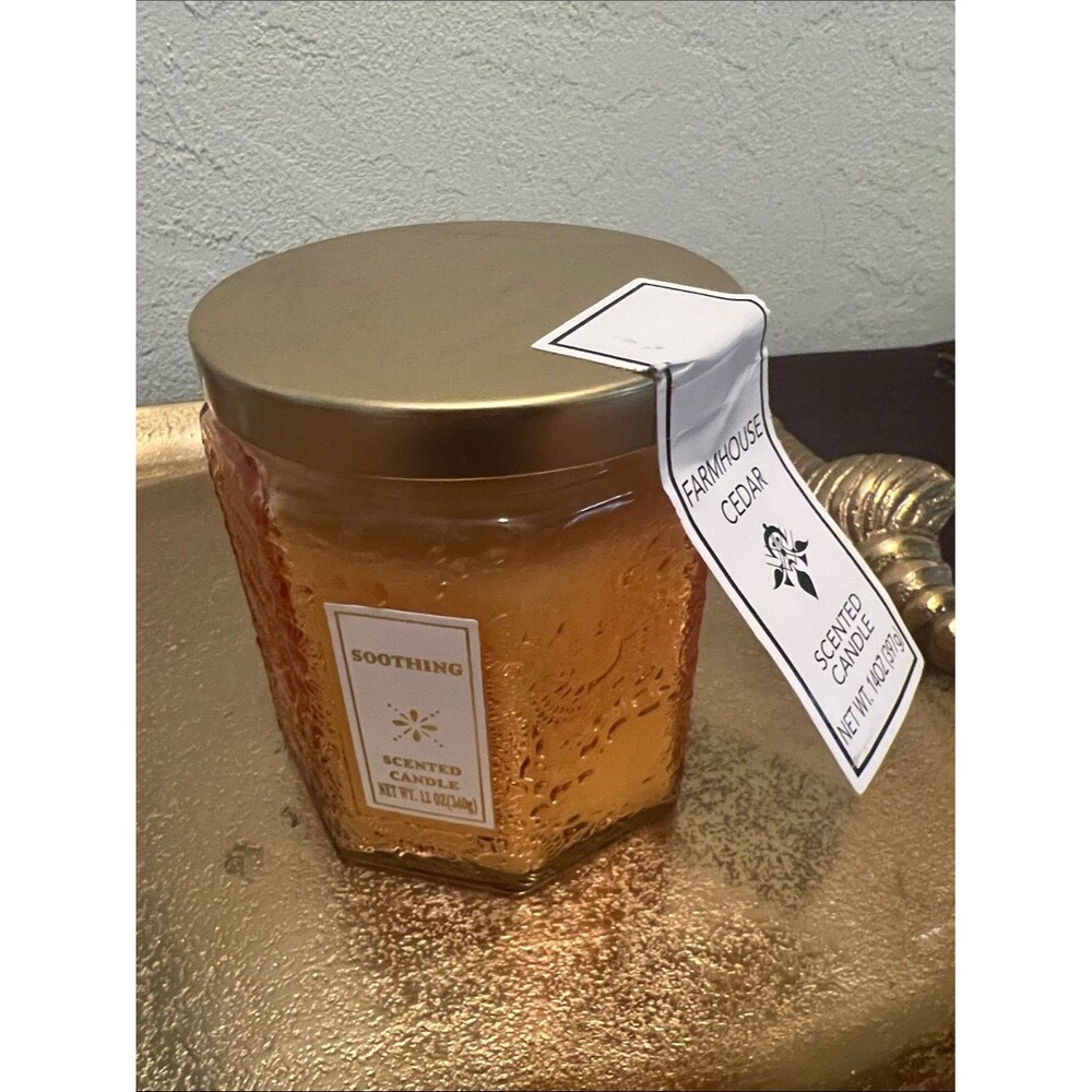 #2053: Net WT.14OZ(397g) Shooting Farmhouse Cedar Scented Candle/Amber Glass Jar